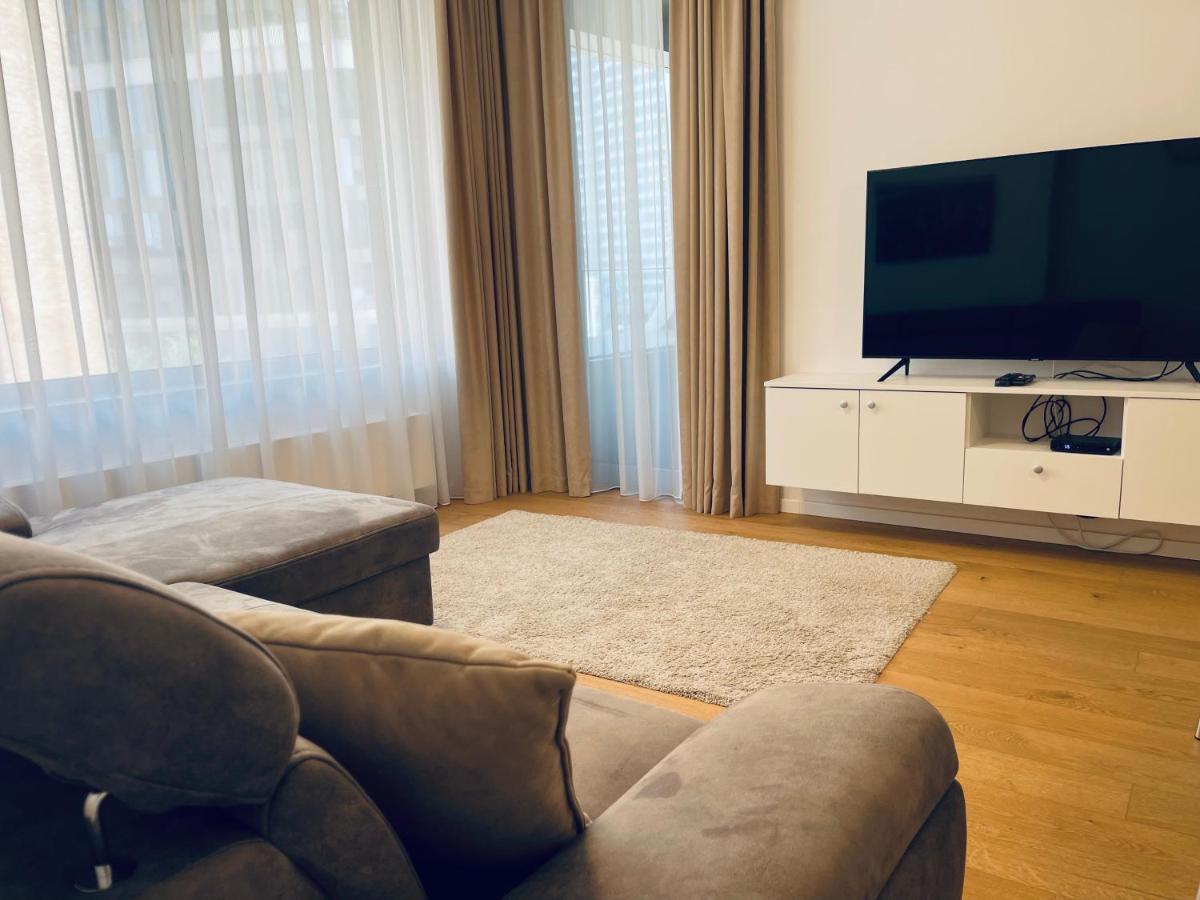 Sag Sky Park Residence Free Parking And Wi-Fi Братислава Экстерьер фото
